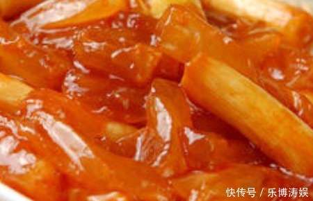 儿子喜欢吃的菜，汤浓味美，软烂入味，一盘上桌没一会就扫光