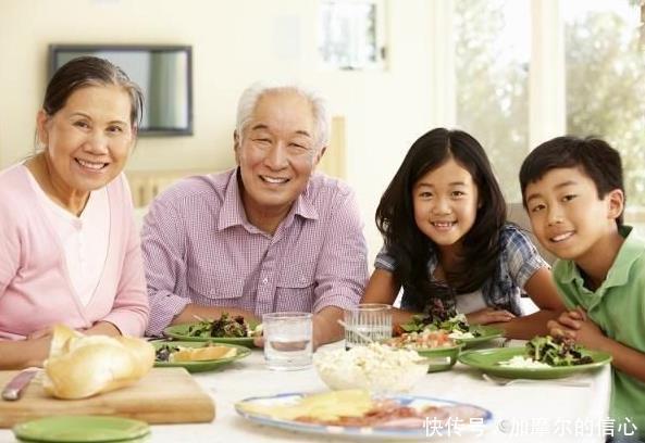 一目了然|45岁是“寿命”决定期,长寿还是短命,四个异常让你“一目了然”