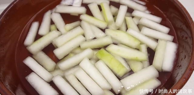 冬瓜|想吃冬瓜糖不用买,手把手教你自己做,当零食也能做糕点,真好吃