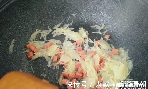 土豆菜|它是“天然泻药”，一周吃2次，肠胃通畅，大肚腩也消失了