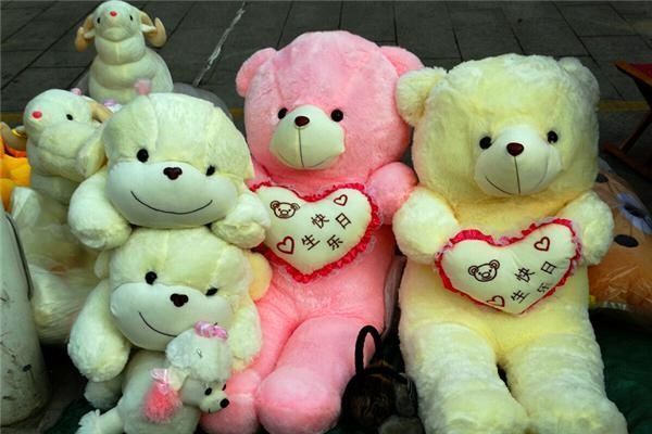 不管多穷,搬新家“这3样”东西都不能带,不是迷信,但是有讲究