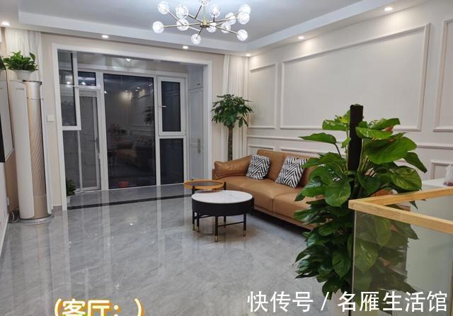 木地板|看她家复式楼,全屋温馨又舒适,厨房餐厅一体很实用,分享一下
