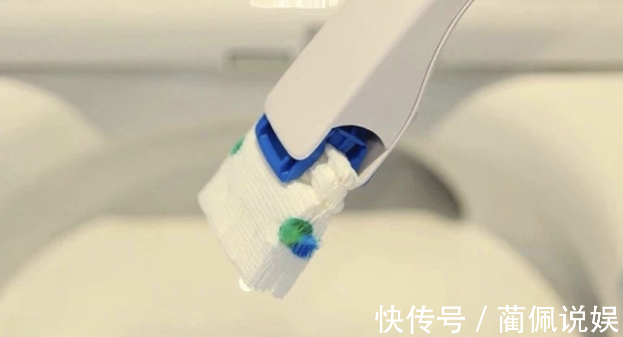拖鞋架|这10种卫浴用品,早该拉入家用“黑名单”,该换就换了吧!