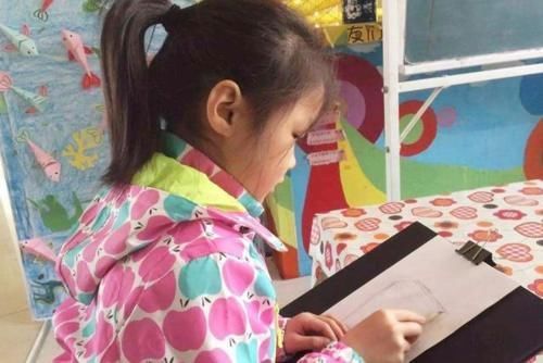 孩子|两张幼儿园“缴费单”火了,家长看后一脸无奈:哪还有钱生二胎?