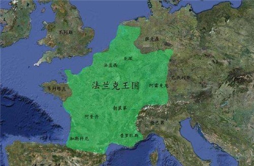 查理曼大帝|老国王去世,将国家平均分给3个儿子,如今已发展成三个世界强国