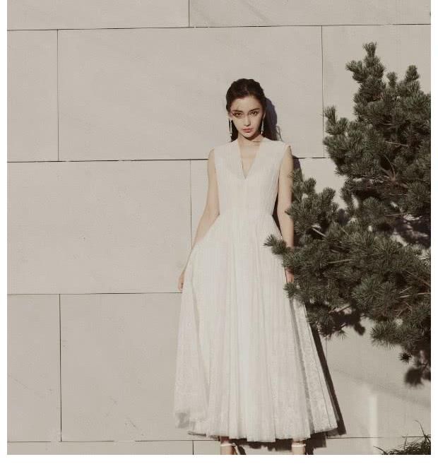 元气|杨颖双马尾发型好看得过分，明明是少女的样子，却是小糯米妈妈？