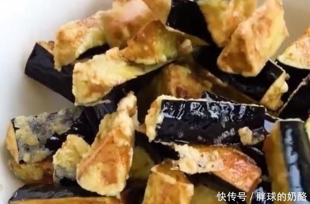  好吃|2个茄子，2个鸡蛋，我家一周吃5次，实在太好吃了，拿肉都不换