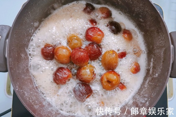 冬枣|原来蜜枣就是这么做的,花上十几元就能做一斤,甜甜蜜蜜超好吃
