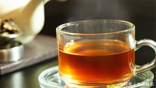 一日三餐|天然的'降压药'找到了,不想中风,常做2事,多喝1水,血压自己降