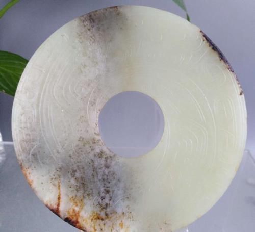 价值|4厘米的小玉人290万落槌成交古玉的收藏价值竟也这么高