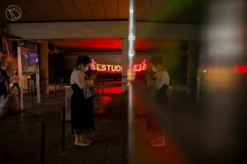 大码|200斤女孩在乡下被嘲笑，进城做大码模特快乐谋生