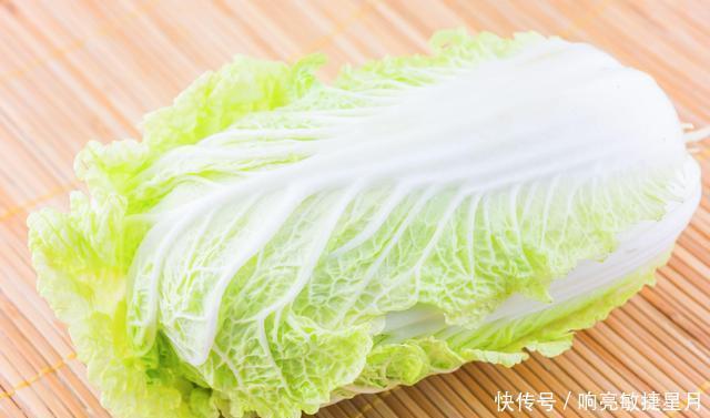 大白菜|大白菜怎么吃强烈推荐这种搭配,调味只需3样,好吃停不下筷!