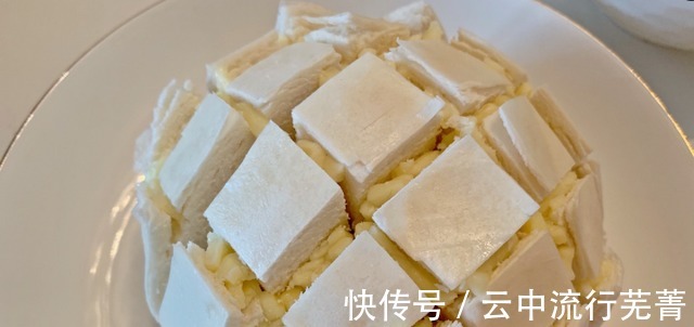 不用打发也能做的小蛋糕，松软香甜做法简单，比外面买的还好吃！