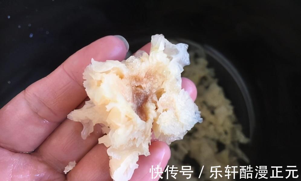 润肺|消暑润肺的一道银耳粥,香甜可口,5分钟就能做好
