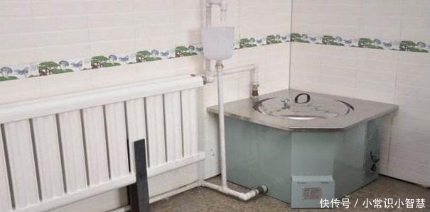 回农村头一次见到新式灶台,排烟方便,还能当暖气用!