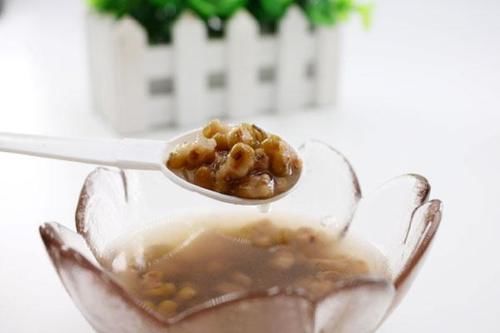 中年|千寒易去，一湿难除，湿气形成的原因是什么？如何去除湿气呢？