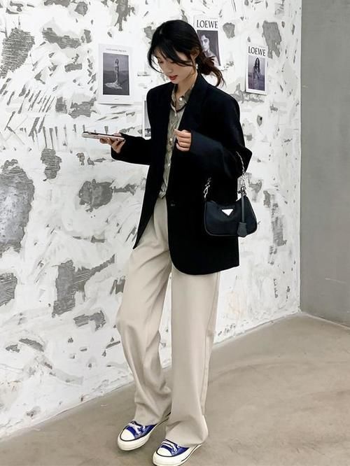 针织开衫这么穿太好看了，出镜率极高，百搭又时髦