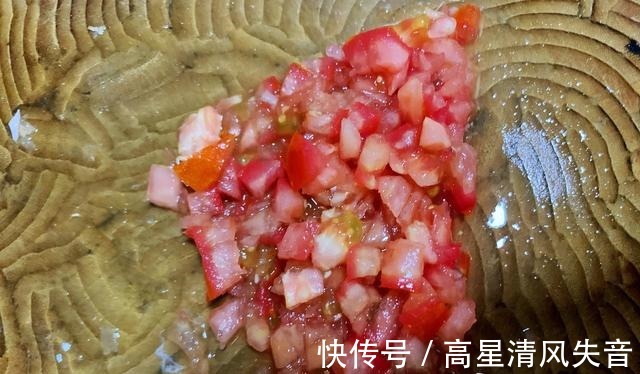 鲜虾|冬天多给孩子做海苔豆腐鲜虾饼,味道鲜美营养高,做法不难!