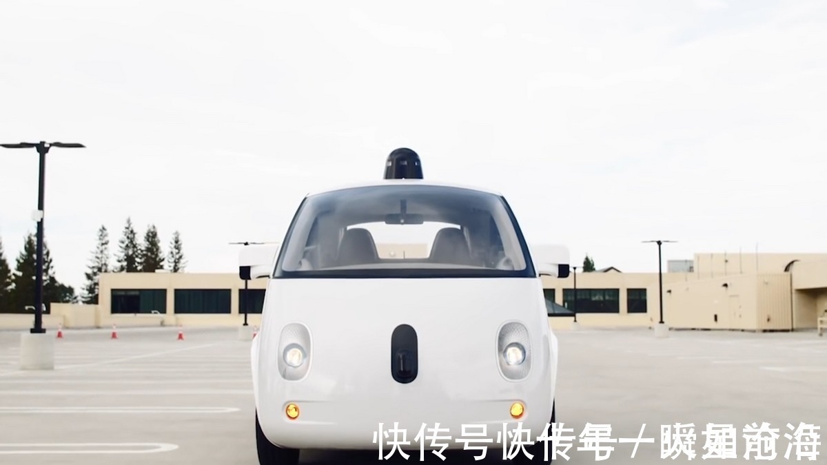 人类地位严重不保?人工智能出现警告,AI发展速度令人惊讶