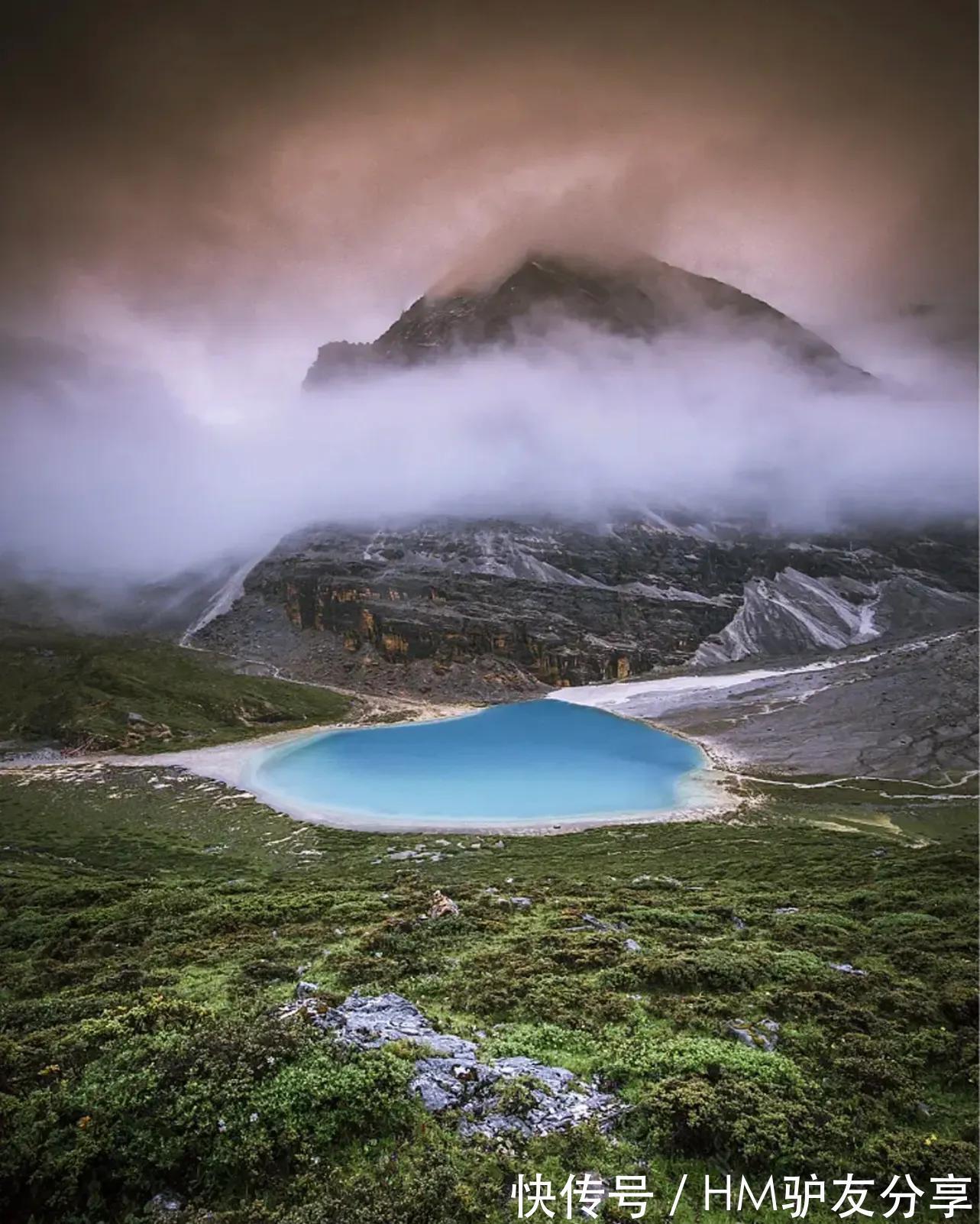 五色海|稻城亚丁风景区旅游攻略详细介绍