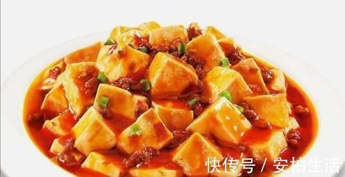 如果一碗白米饭只能配一道菜，你会选什么呢？