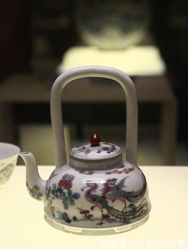 五伦&斗彩五伦图提梁壶体会儒家五伦思想精髓!