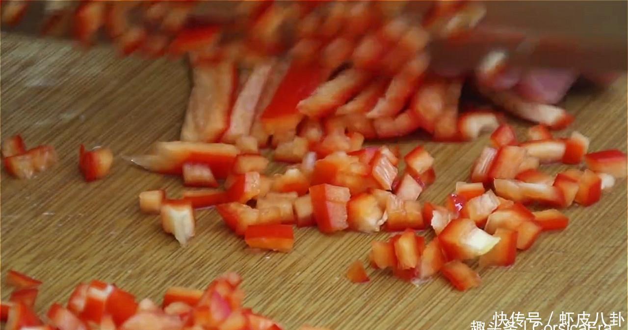 糯米的简单做法真好吃，不炒不煮，鲜香软糯，每次上桌都控盘