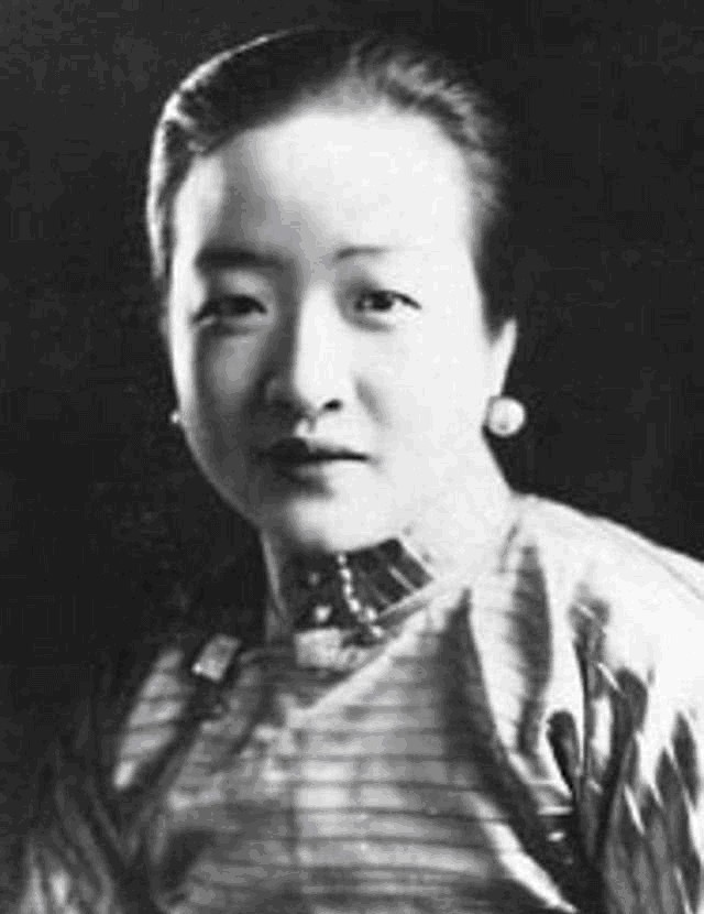 千金|心高气傲的富家千金,曾用金叶子拒绝宋子文,后来怎么样了?