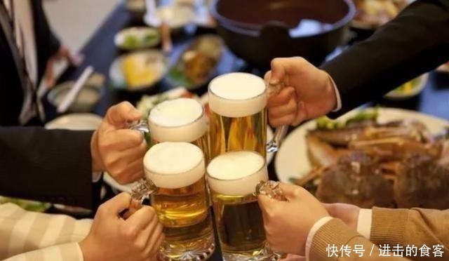 酒桌|我国酒量最好的省份,东北人都喝不过,吃饭顿顿少不了