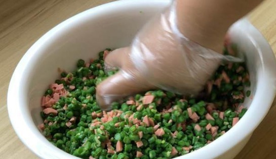 吃了25年豆角,无水无油的做法,还是头次见,简单好吃还筋道