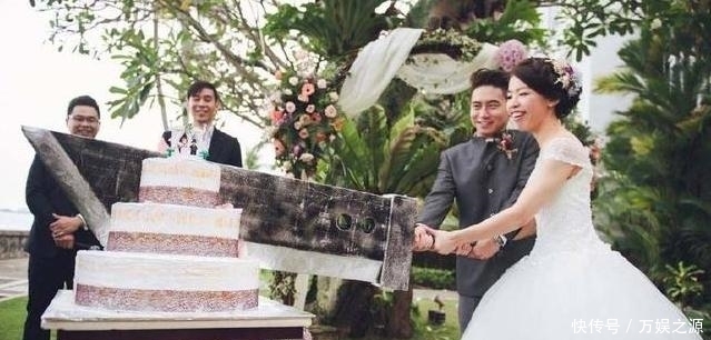 美女|高仿佟丽娅小姐姐好漂亮,大爷你这样看一幅美女画不太厚道吧