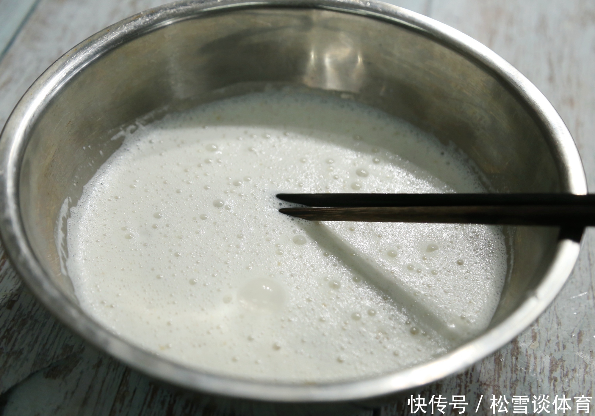 玉米|玉米吃了几十年,第一次如此做,太香了,一口气吃了6个