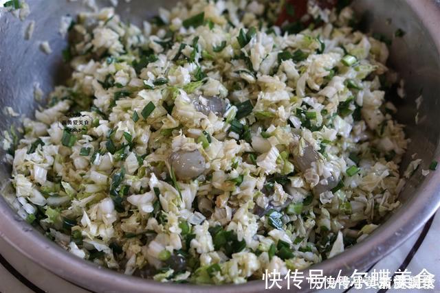 滋补|天凉包饺子，最爱这个馅，营养滋补，比猪肉香，比韭菜的鲜