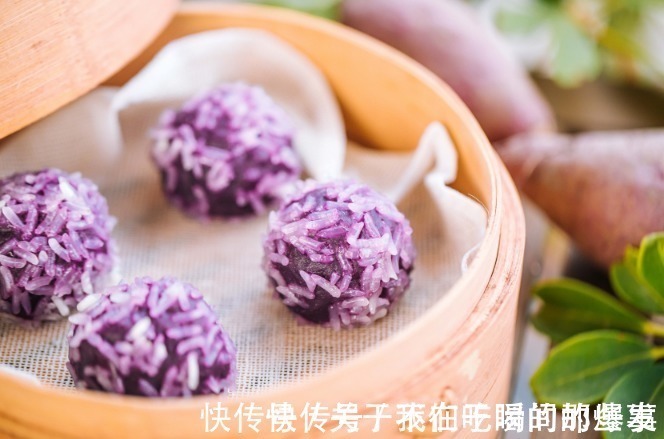 吃法|红豆别再煮粥了,70岁奶奶坚持这一吃法,难怪气色好,越吃越年轻