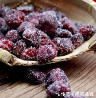 冬季防治便秘，不妨多吃此果，清腸通便，讓腸道越來越健康