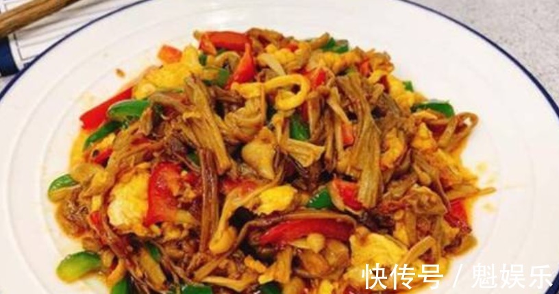 胡萝卜炒菠菜|常给孩子吃4道菜,健脑益智,提高记忆力,孩子身体好,学习也好