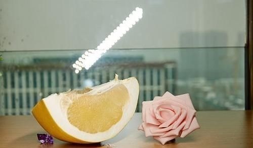 柚子|查出糖尿病,不能吃水果?一份“低糖”水果清单,已为你列出