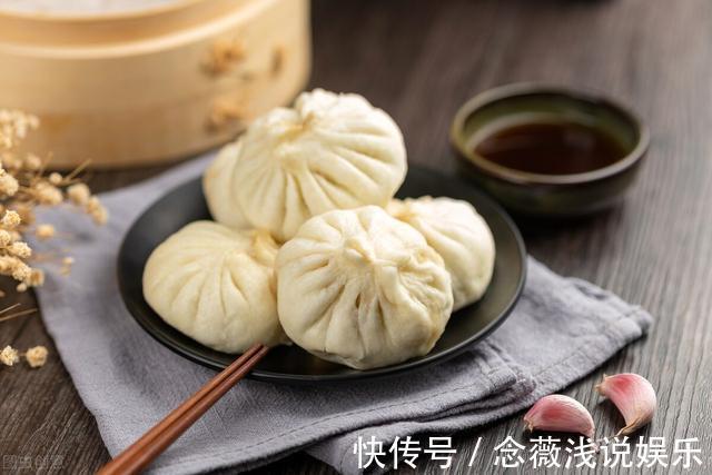 饺子|茄子做馅,这一步骤不能少,很多人忽略了,难怪出水多味不香