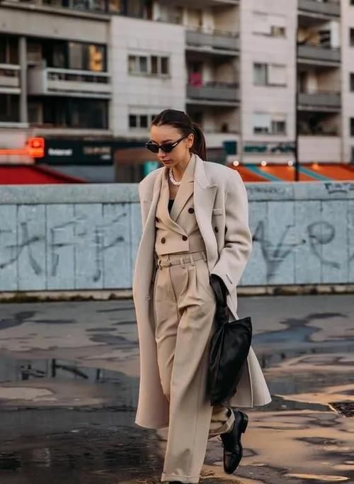 不会穿？教你两种“叠穿”穿法，每天出门不重样