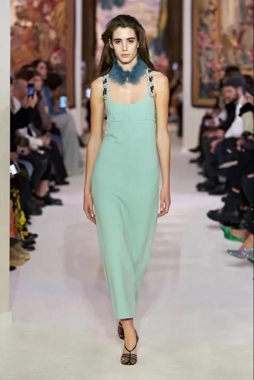 2021春季流行穿“浪漫色”！显白又时髦，真的美爆了