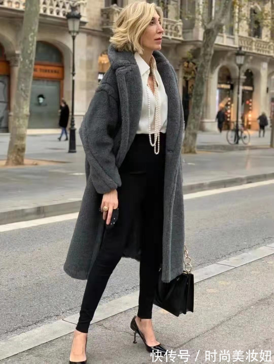 大衣|时髦真的不分年龄,50岁比年轻人还会穿,高级洋气又体面