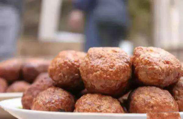 色彩味|正宗农村宴：26道菜，道道色彩味俱全，村宴大家爱吃的美食