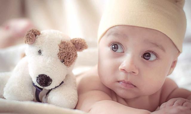 丹麦女孩|被称作“最美婴儿”的丹麦女孩，凭借大眼睛吸粉无数，如今长啥样