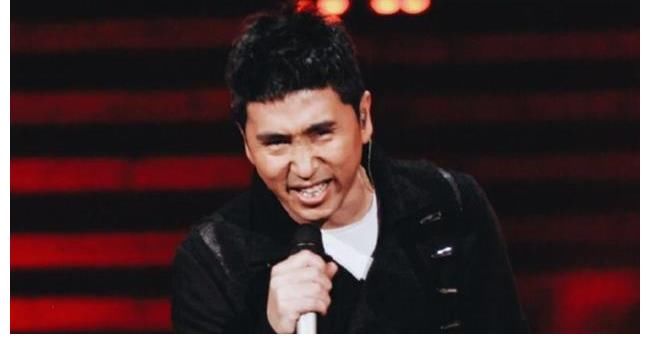 《追光吧》第一轮公演录完，吴建豪组全员晋级，还没播已淘汰一人