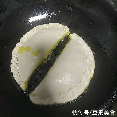 芝麻油|好吃到舔盘子的下饭菜手抓饼版韭菜盒子