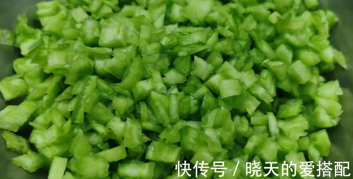 搅拌均匀|苦瓜煎蛋不苦,还清脆爽口,这是需要一些小技巧的,收藏哦