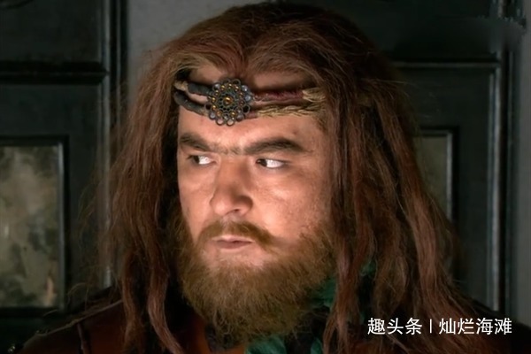 韩同音&此人与秦明是表兄弟,手持七十二斤大砍刀,力斩梁山五虎将