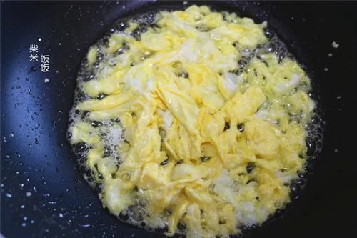 晚上蒸一锅,第二天的早餐就不愁了,大人省事,孩子爱吃