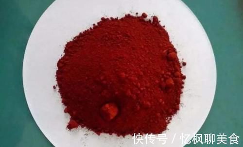 老人|5岁孙女吞下干燥剂,奶奶急中生智救了孩子,医生:有文化的老人