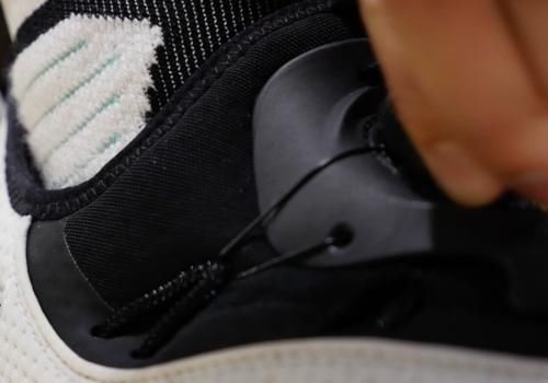 WEN鞋评-实战｜球鞋里最帅的 潮鞋里性能最好的选择！Double DISC确实又帅又能打